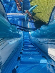 22’ Summer Breeze Dual Lane w/SNS