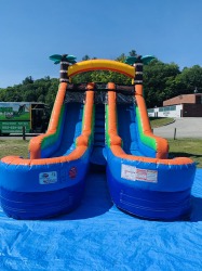 930CCDEB 168B 43E7 A36C 581B148D8FBC 972532603 16' Tropical Splash Dual Lane Wet/Dry Slide